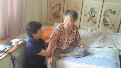 dịch vụ chăm sóc người già tại Hà Nội