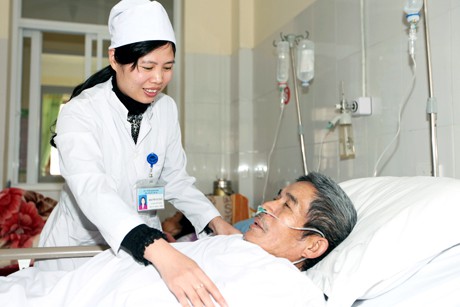 dịch vụ chăm sóc bệnh nhân tại bệnh viện