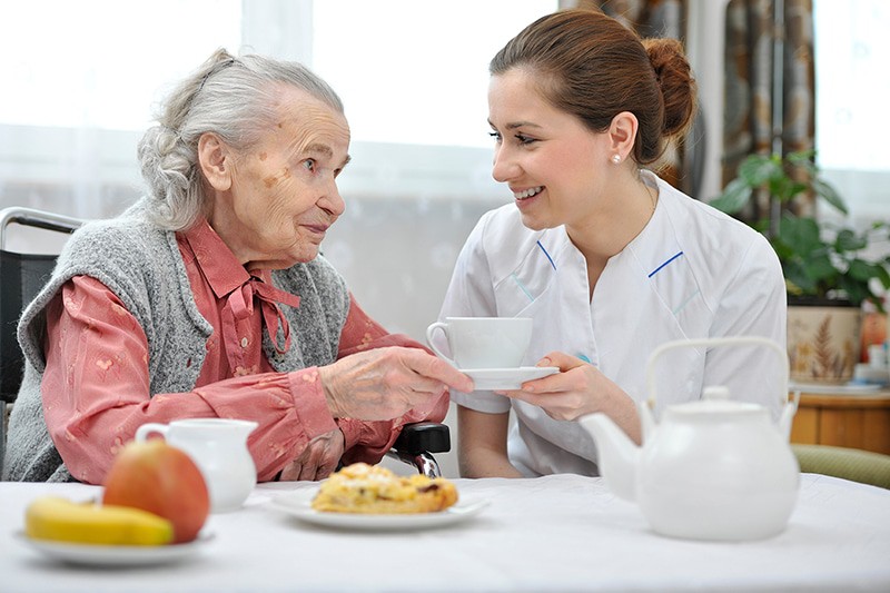 Dịch vụ chăm sóc người già-uy tín-tận tâm-chi phí cạnh tranh