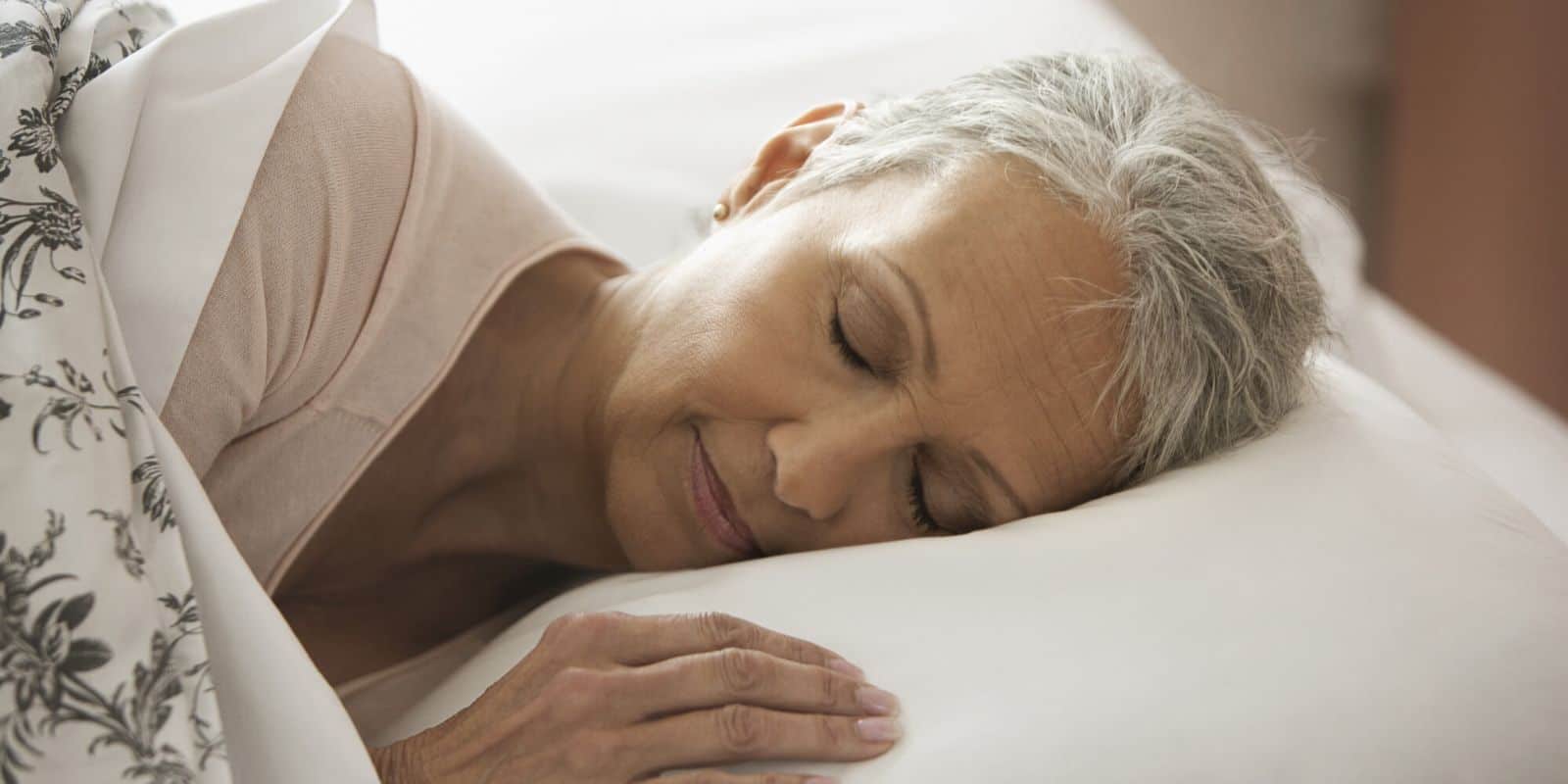 Máy Massage Cho Người Già Chăm Sóc Sức Khỏe