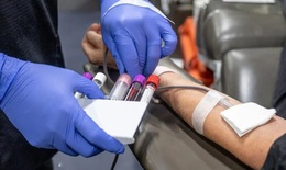 FDA đề xuất cho phép nam quan hệ đồng giới hiến máu
