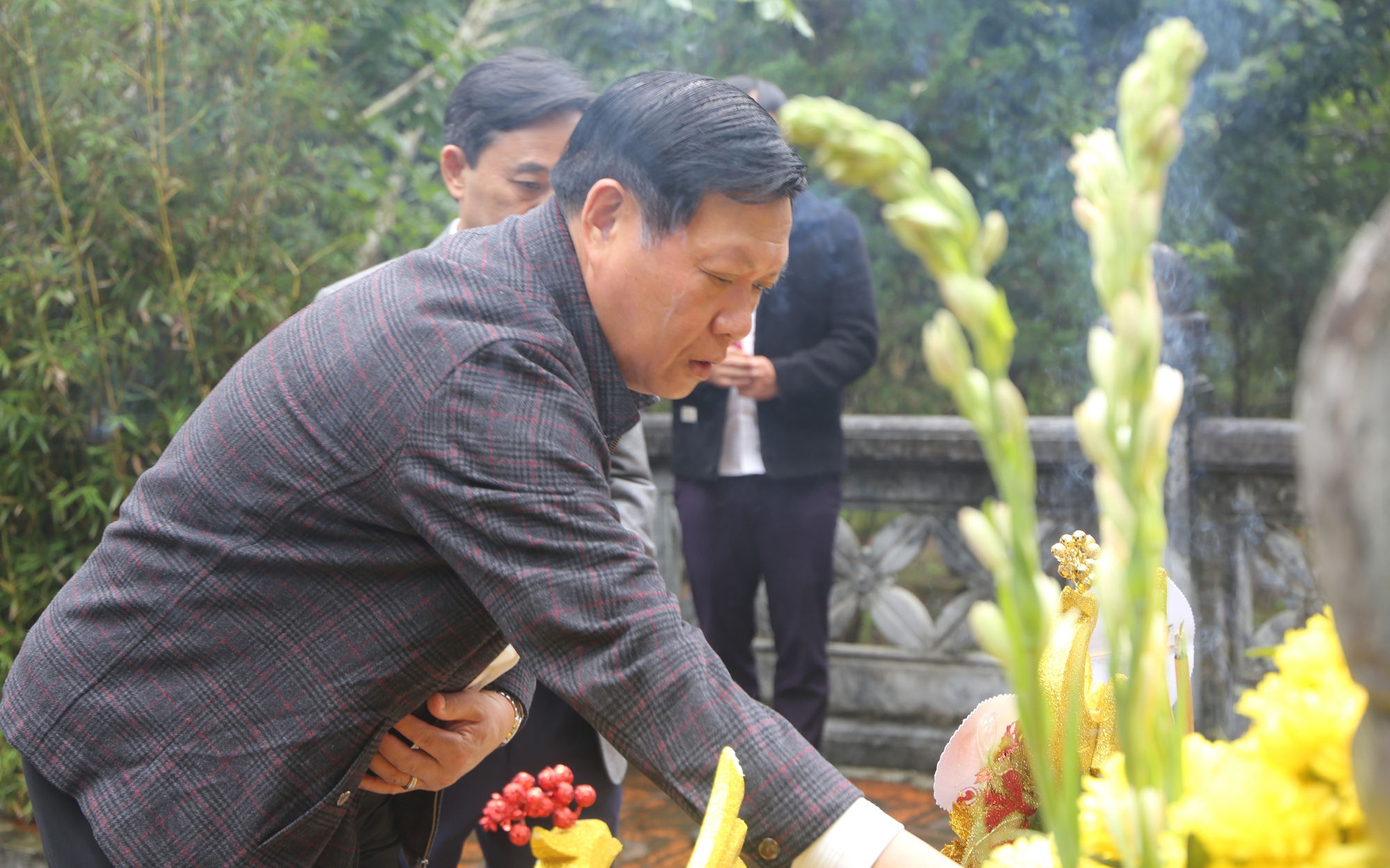 Lãnh đạo Bộ Y tế dâng hương tưởng niệm 232 năm ngày mất của Đại danh y Hải Thượng Lãn ông Lê Hữu Trác